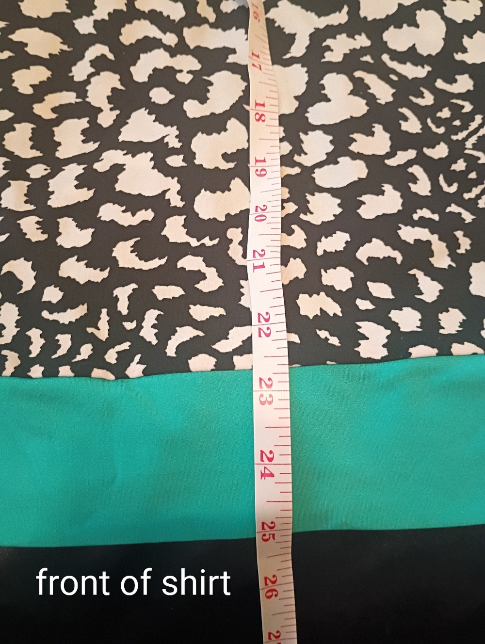 Nicole Miller Black White Abstract Top Aqua Trim Cap Sleeve Size L EUC - Picture 6 of 10